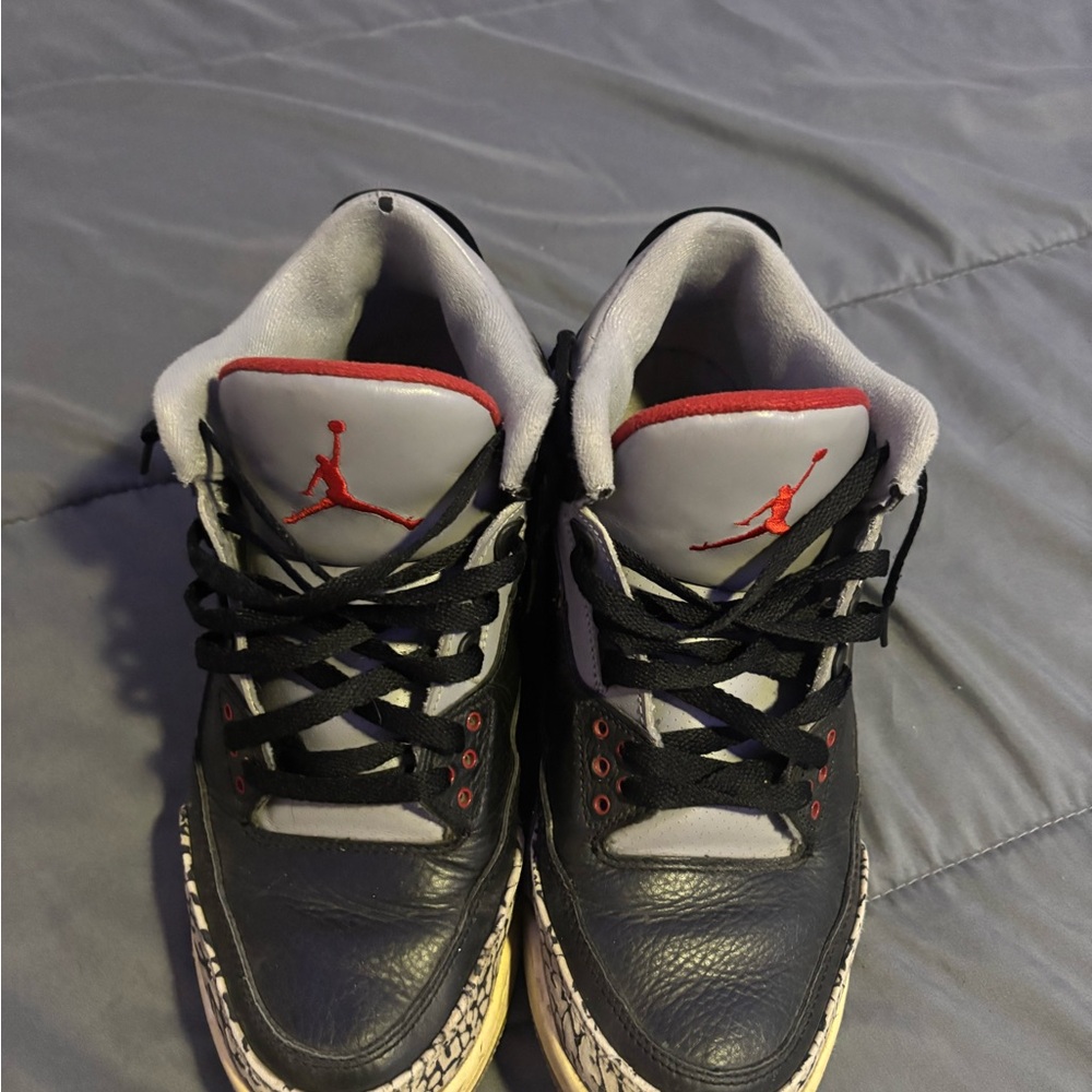 Jordan 3 Black cement Shoes in Black, Gray and Red Interior